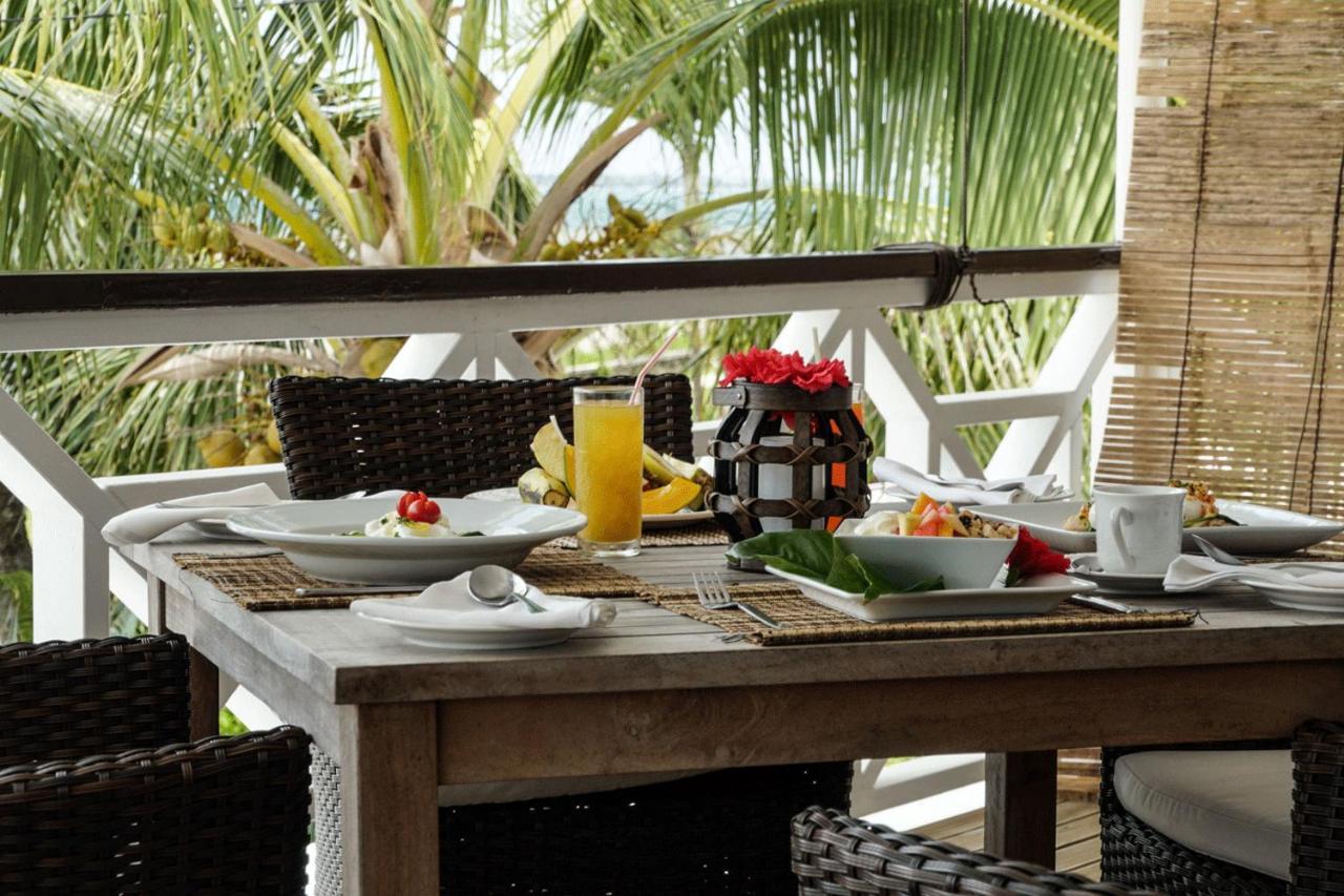 נוקואלופה Seaview Lodge And Restaurant מראה חיצוני תמונה